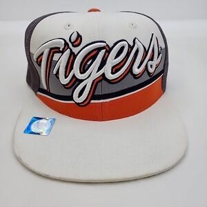Auburn Tigers Snapback Trucker Hat – Spell Out Logo